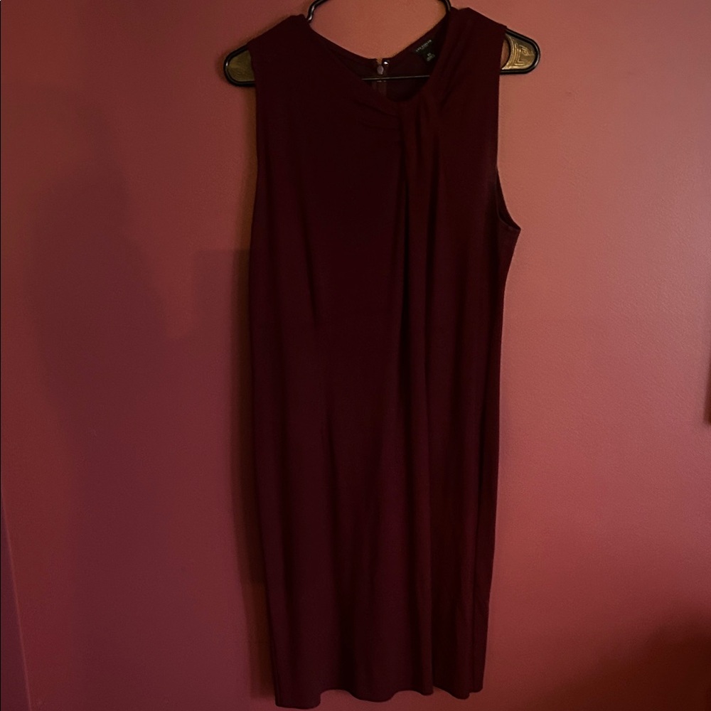Classic Ann Taylor Sleeveless Burgundy Midi Dress